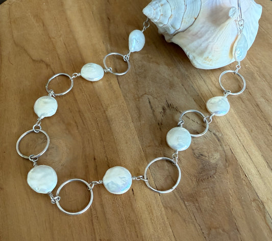 Coin Pearl and Circle Link Necklace