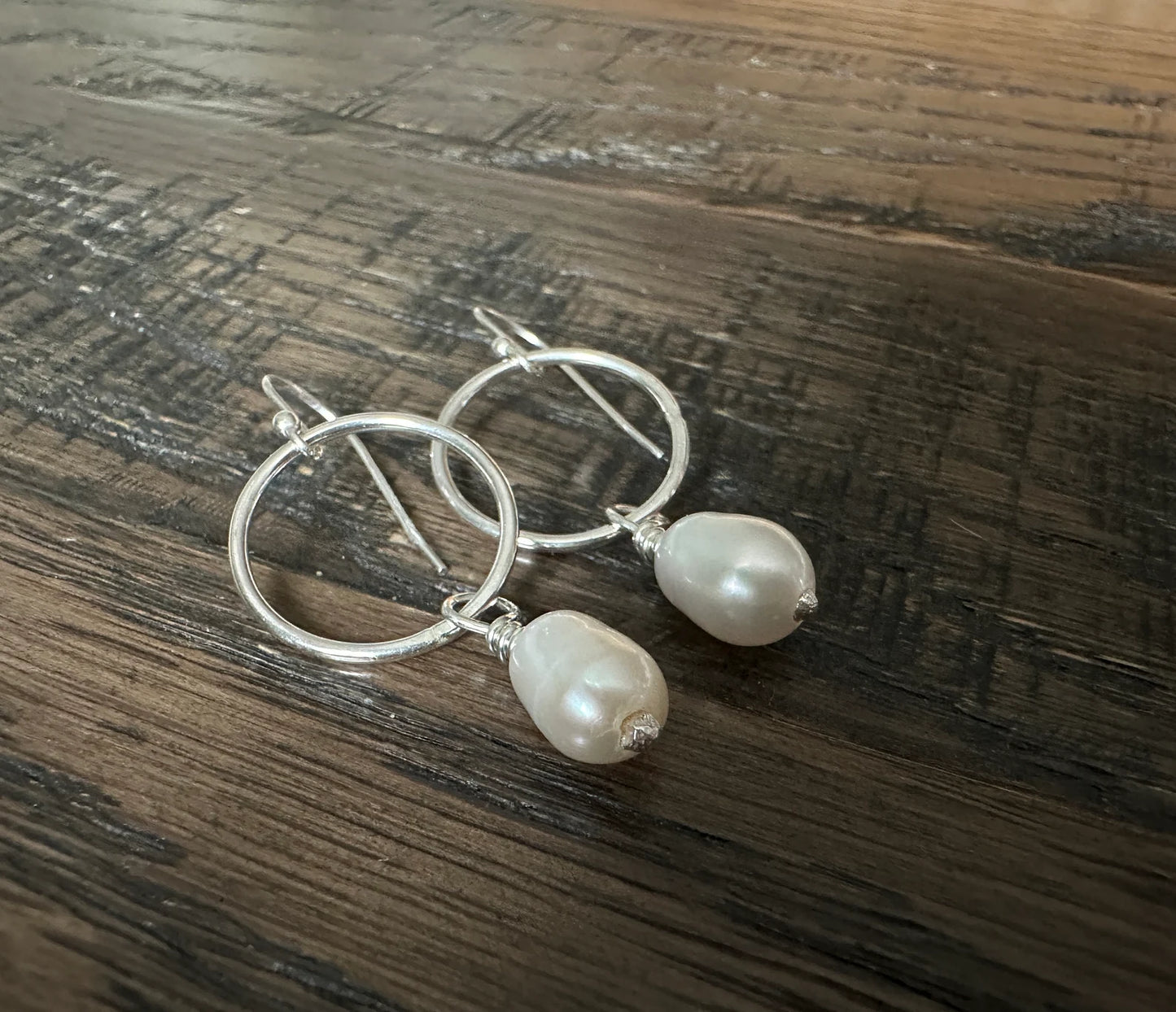 Freshwater Pearl Dangle Earrings