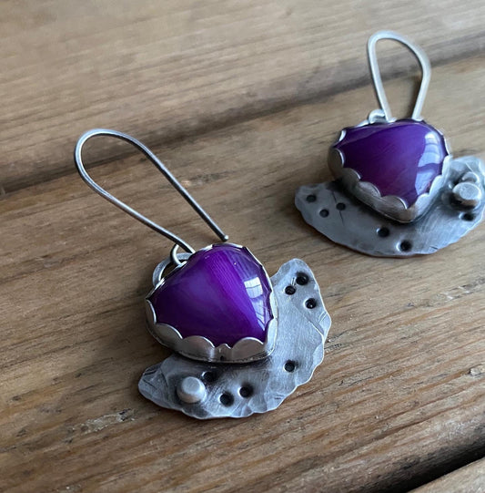 Purple agate heart dangle earrings, Purple Heart earrings, heart earrings, artisan earrings, agate earrings