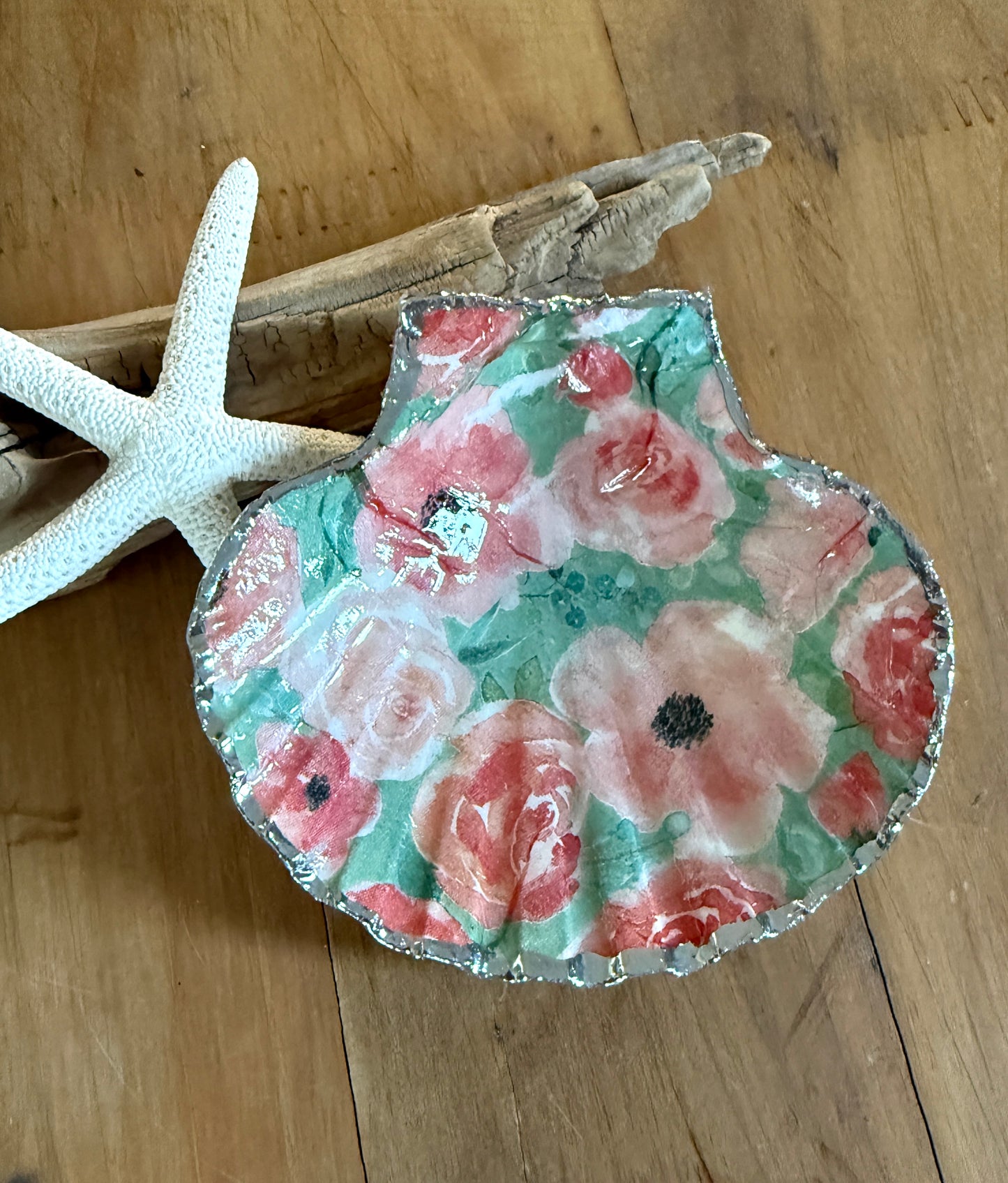 Floral Scallop Shell Trinket Dish