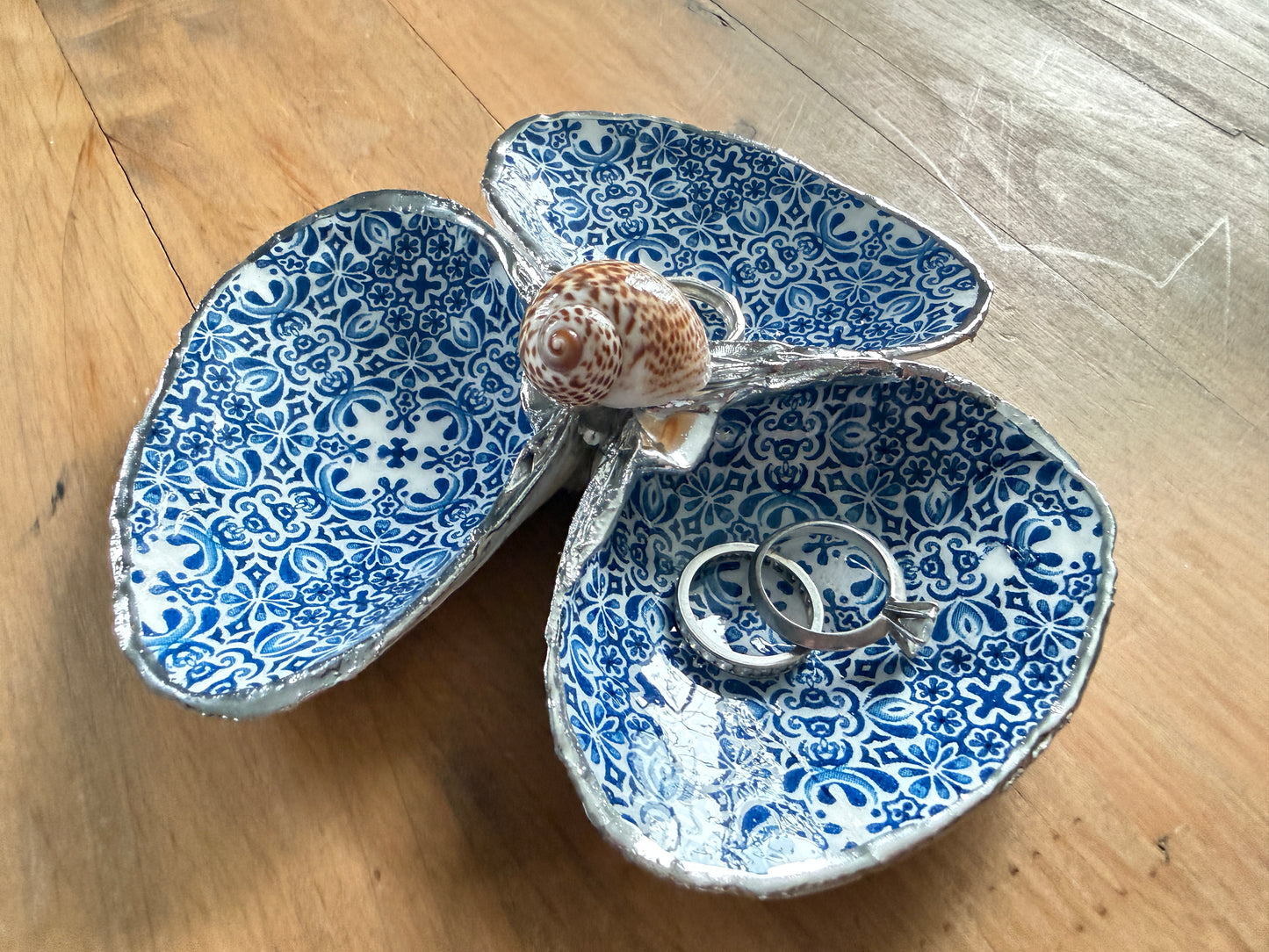 Clam Shell Blossom Trinket Dishes