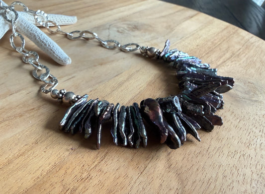 Biwi Stick Pearl Necklace