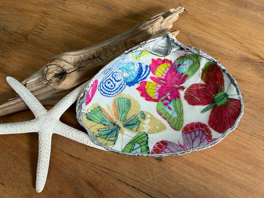 Clam Shell Trinket Dish