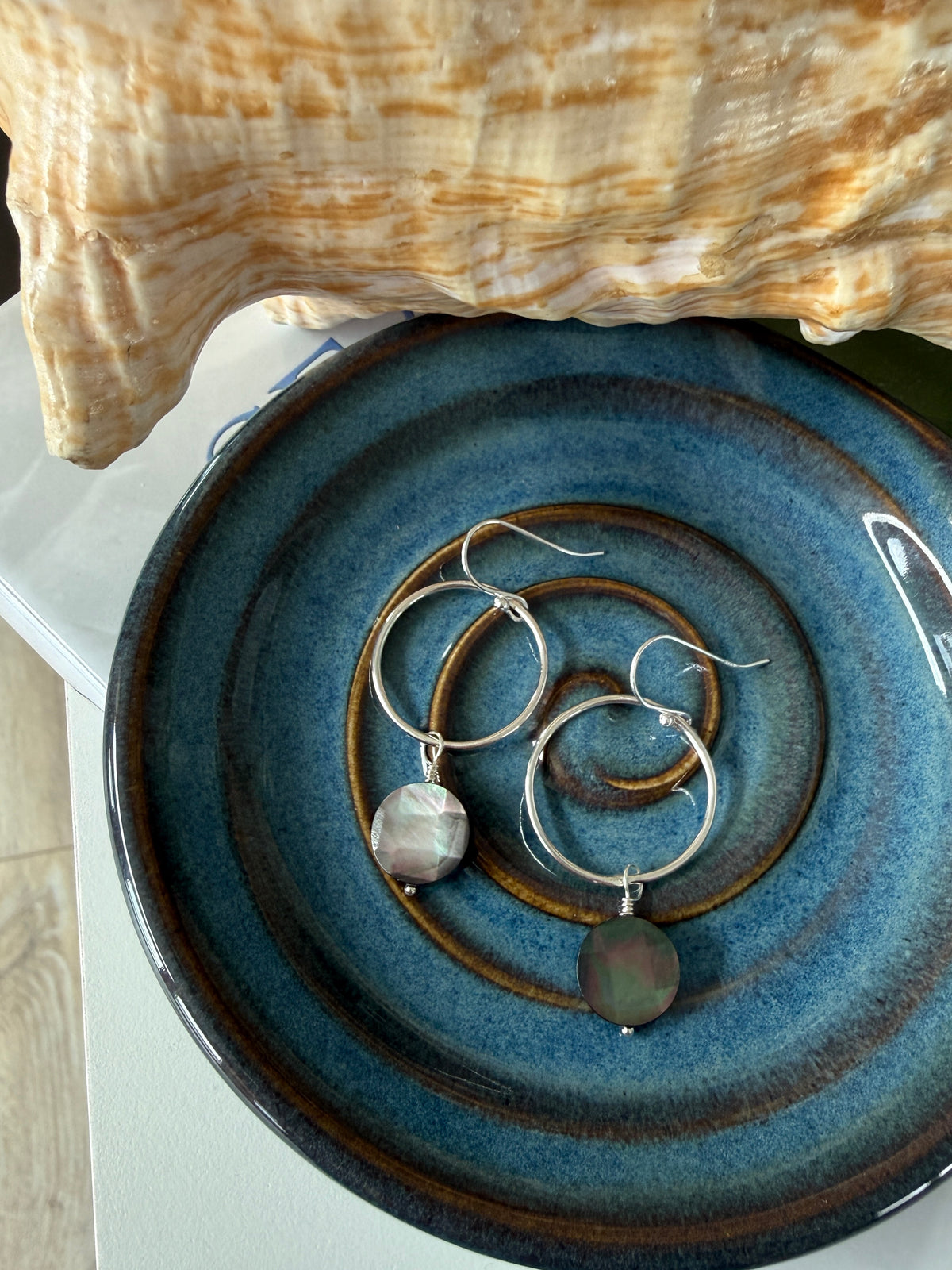 Black Mother Of Pearl Circle Earrings