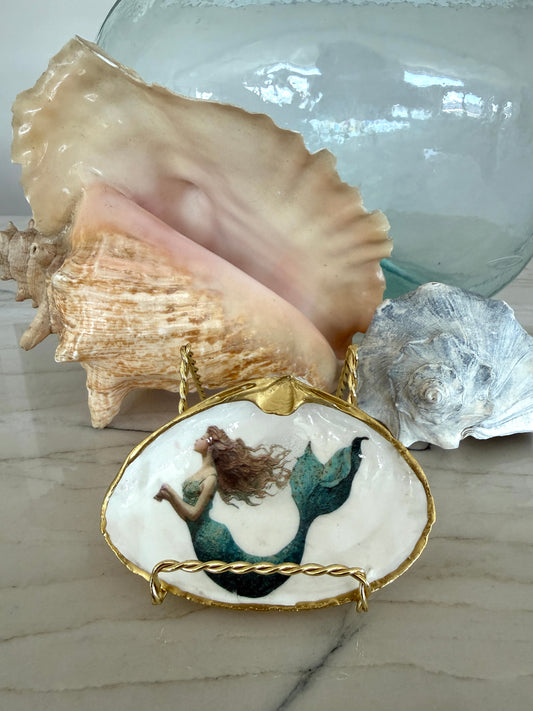 Clam Shell Trinket Dish