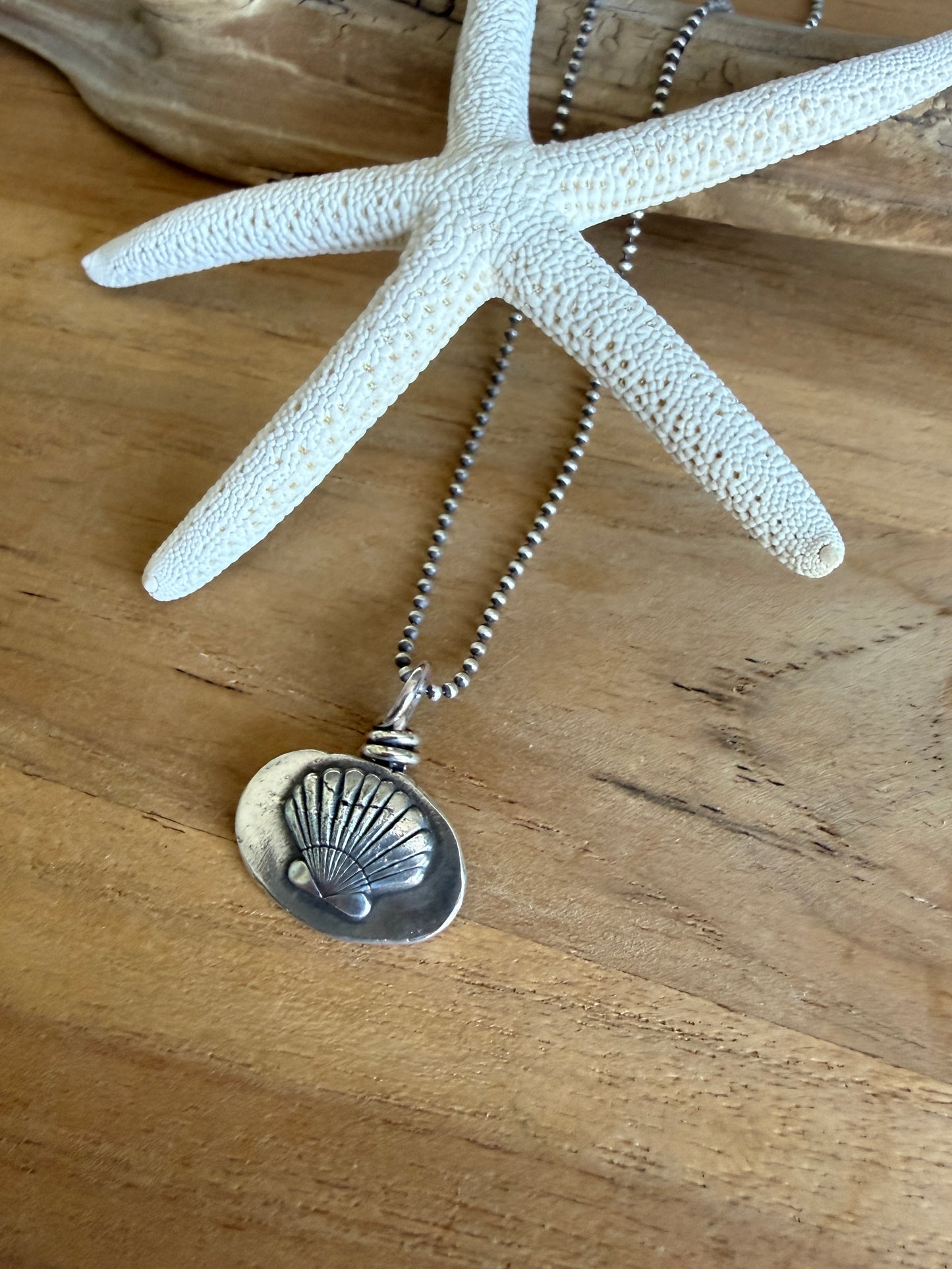 Clam Shell Nugget Necklace