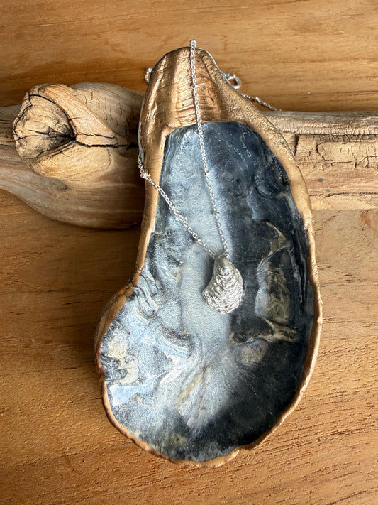 Mini Oyster Shell Necklace