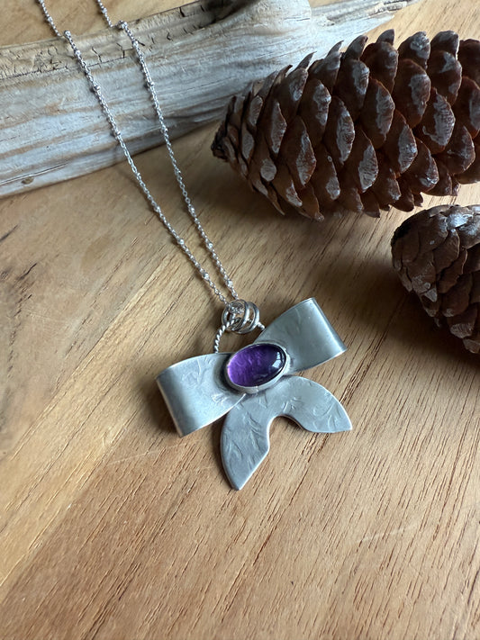 Amethyst Bow Necklace