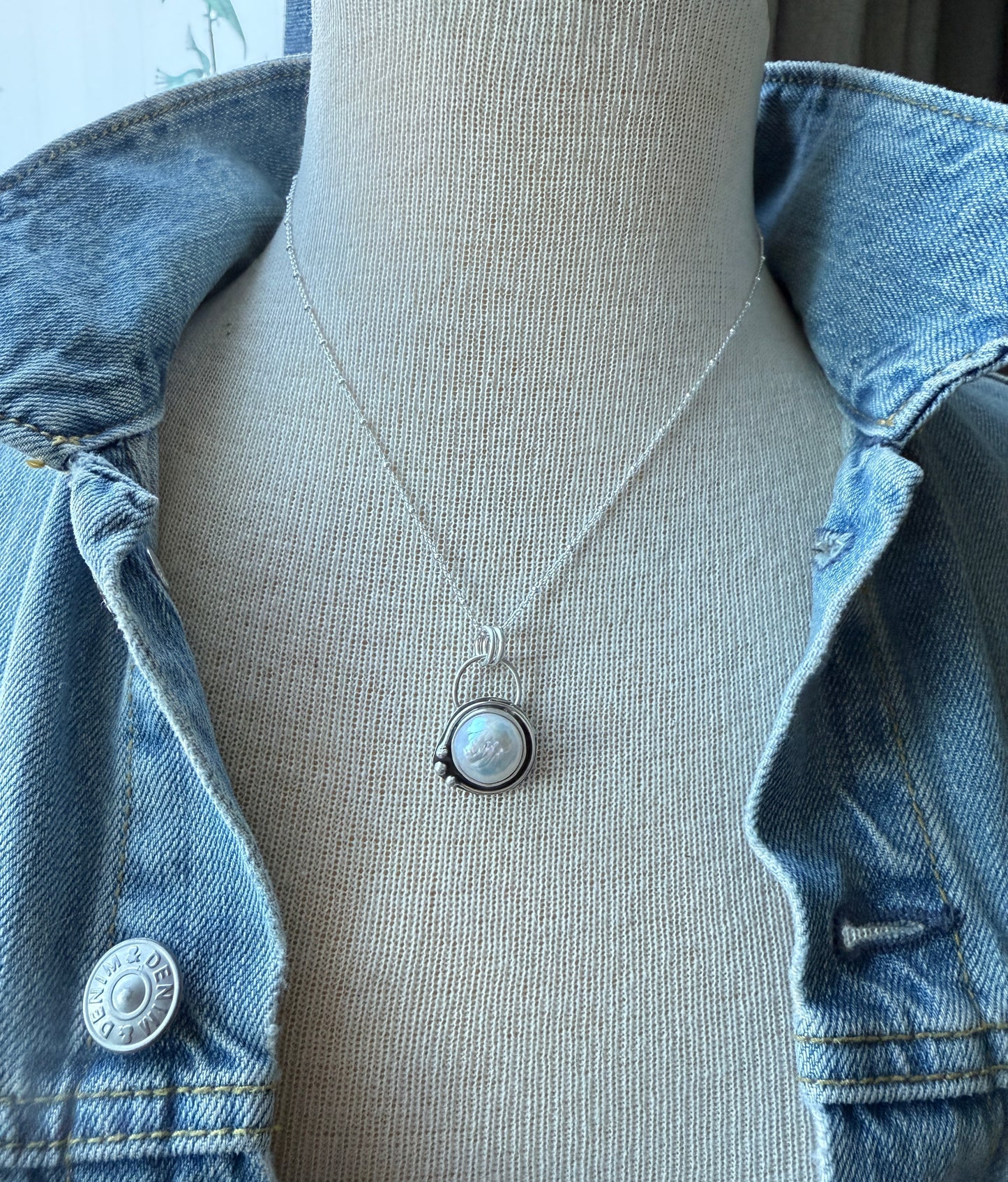 Rustic Mabe Pearl Necklace