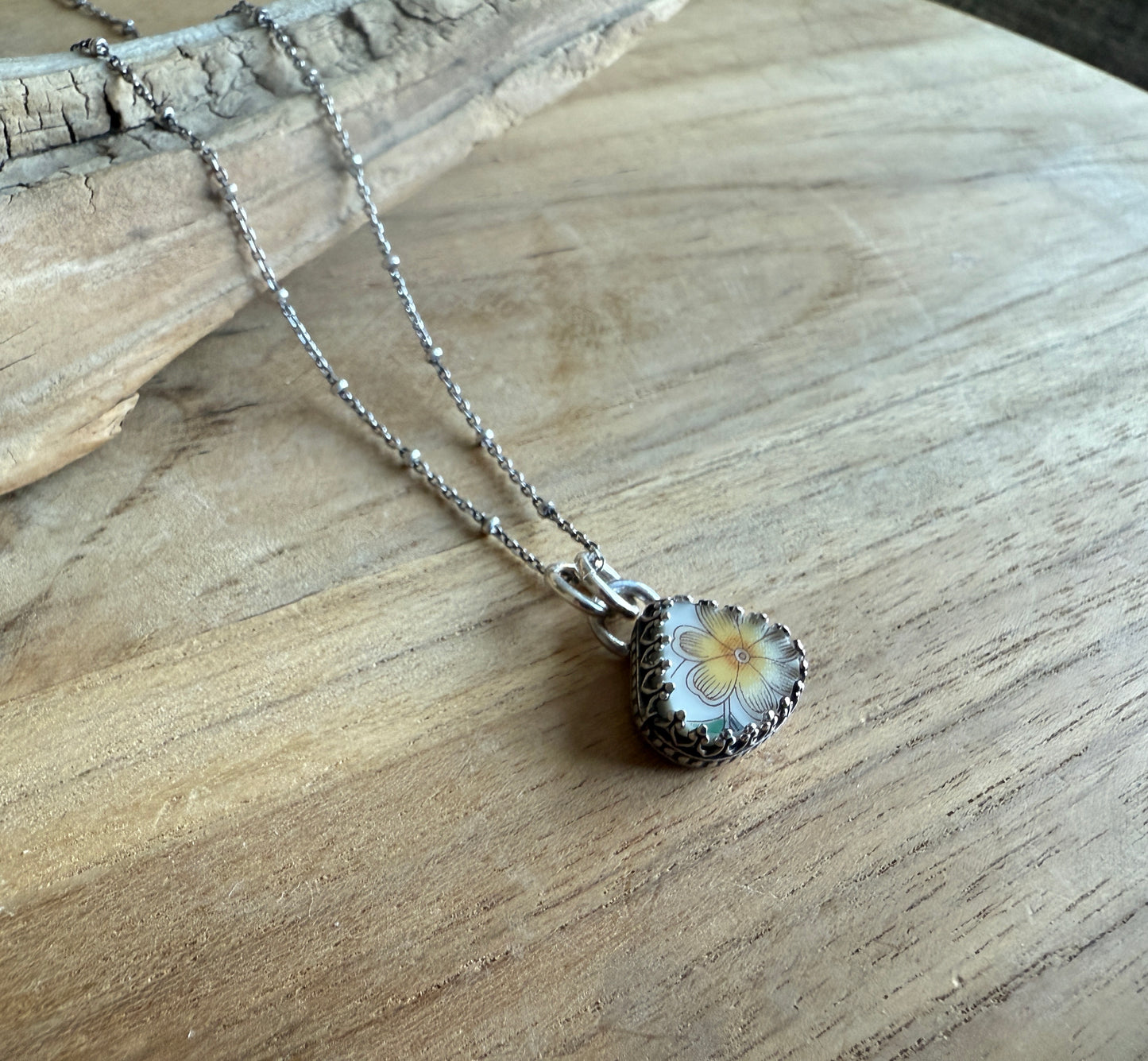 Yellow Flower China Necklace