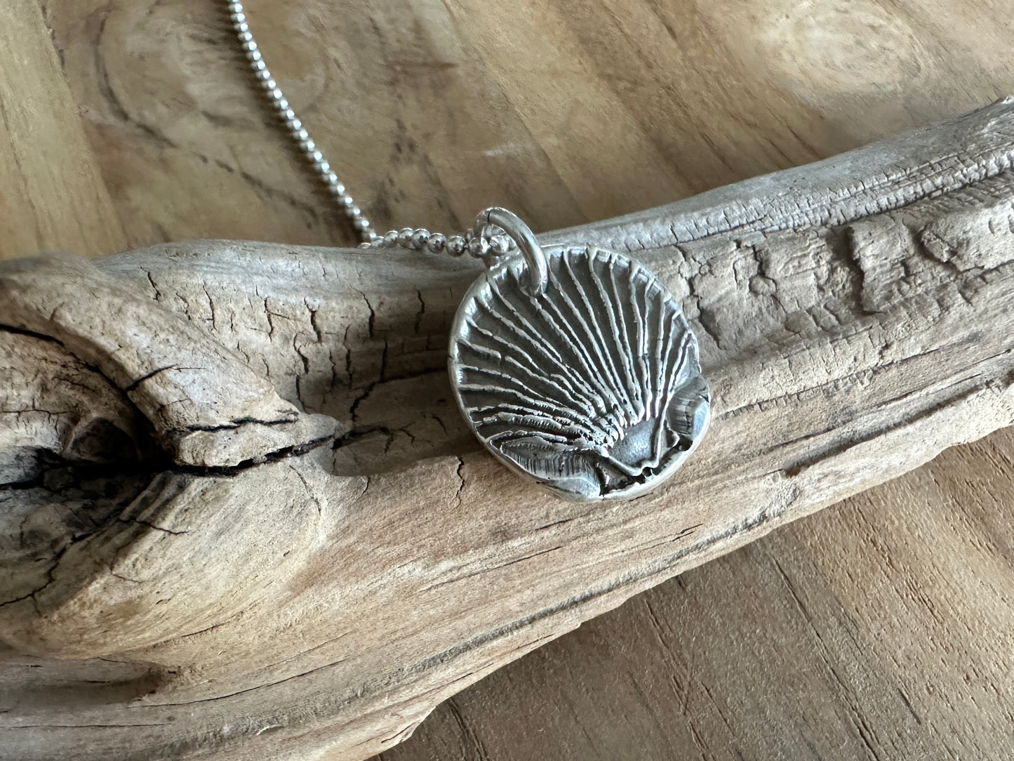 Sea Shell Wax Seal Necklace