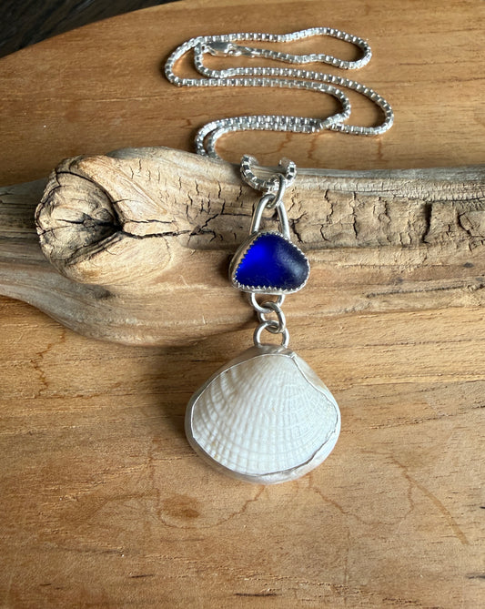 Cobalt Blue and White Cockle Shell Necklace