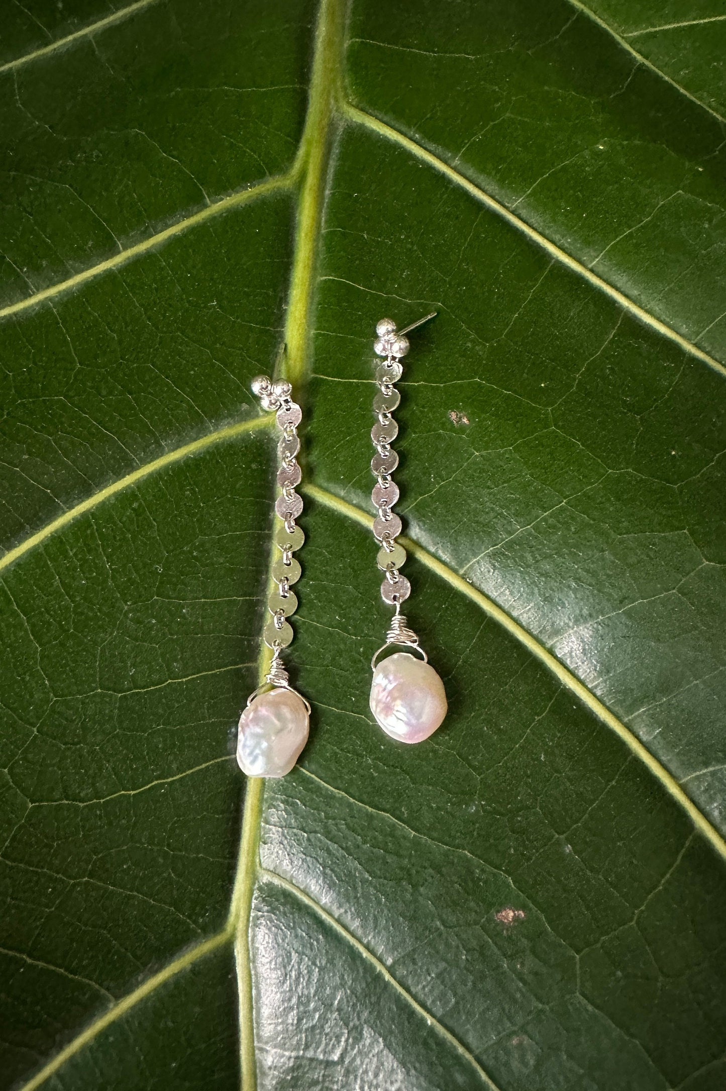 Keshi pearl dangle stud earrings, pearl earrings, keshi pearl earrings, sterling silver stud earrings